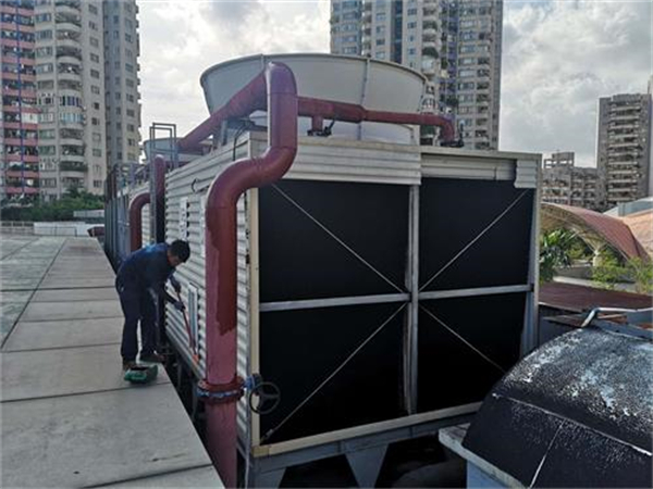 中央空調(diào)冷卻塔清洗的目的,中央空調(diào)冷卻塔清洗流程